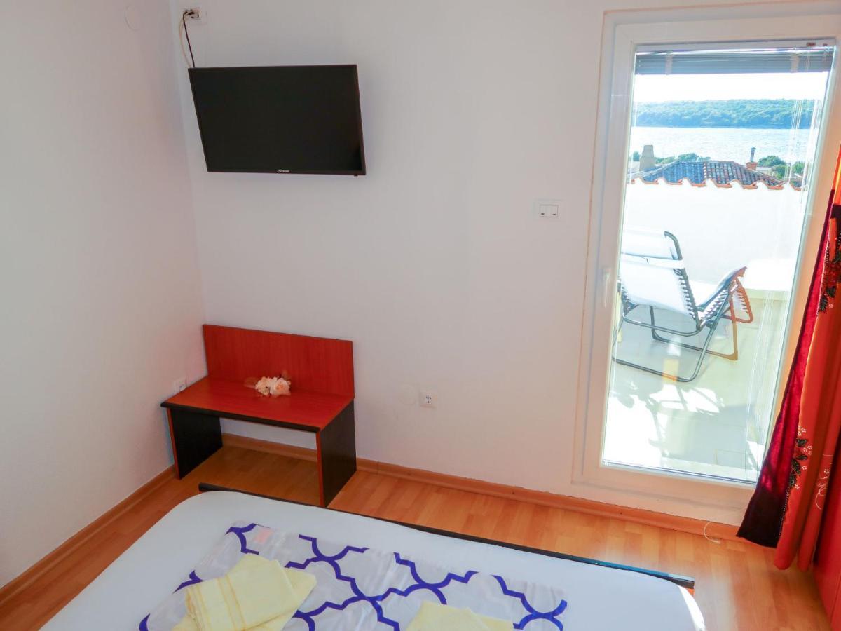 Apartment Barbara - Put121 By Interhome 푸나트 외부 사진